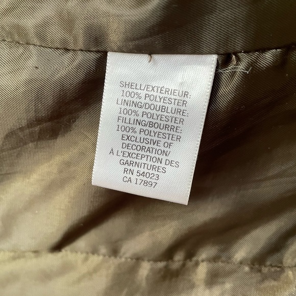 Banana Republic Quilted Jacket - Picture 8 of 8